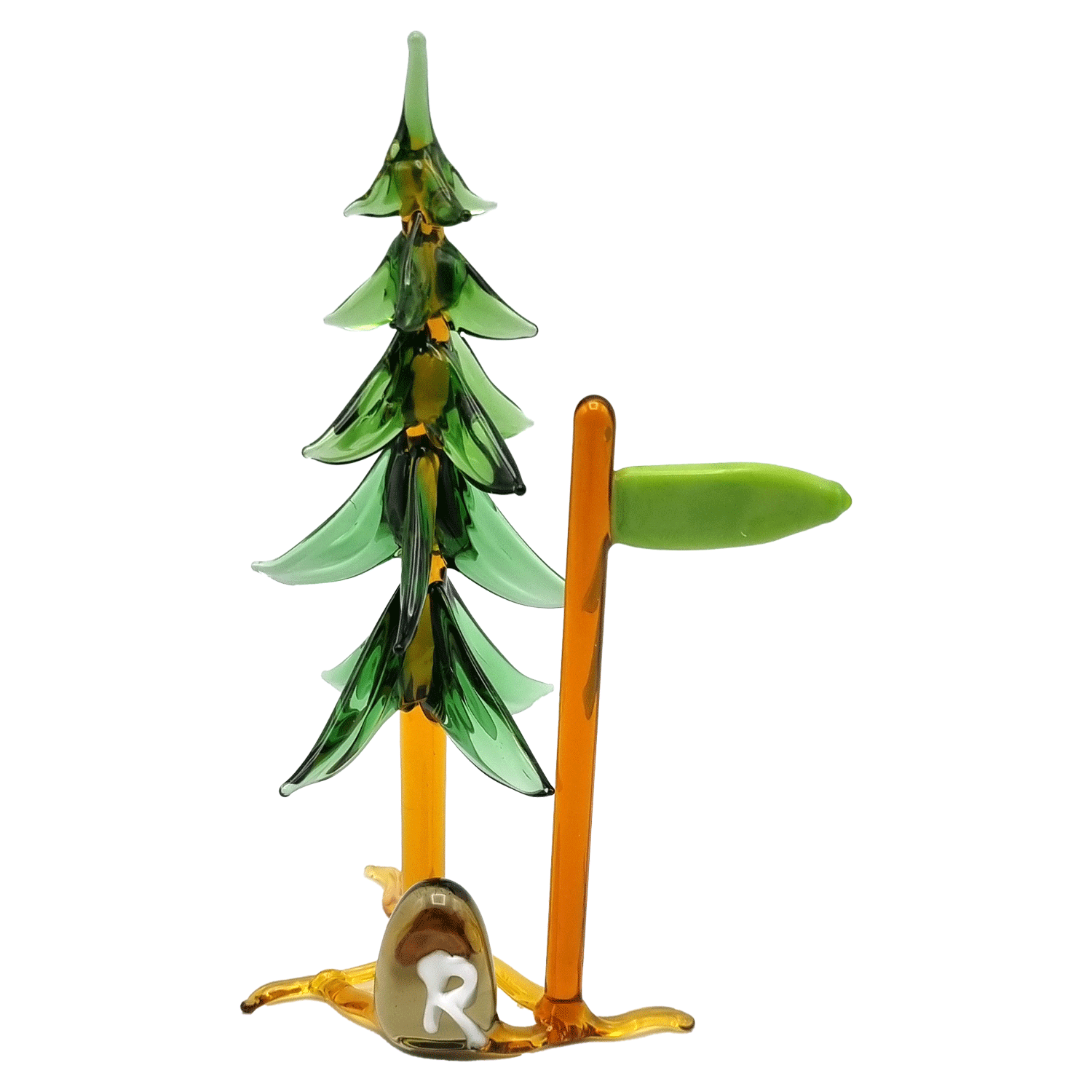 Tannenbaum mit Rennsteigstein und Wegweiser