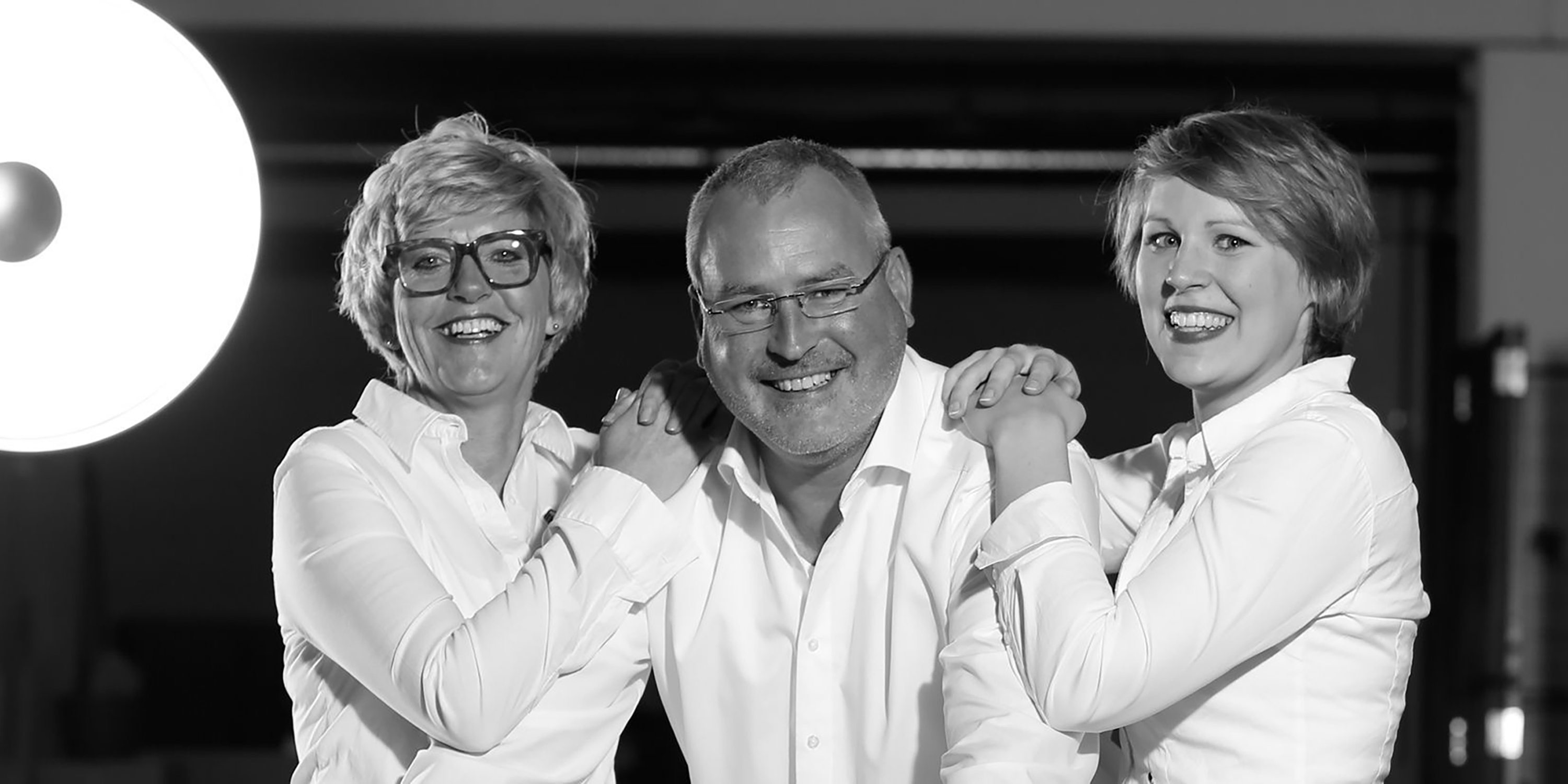 thueros-gmbh-unternehmen_jpgtext_3000x1500